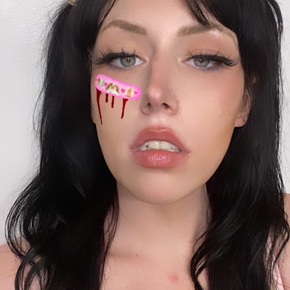 Meet your Posher, Rachael - Picture 3 of 3